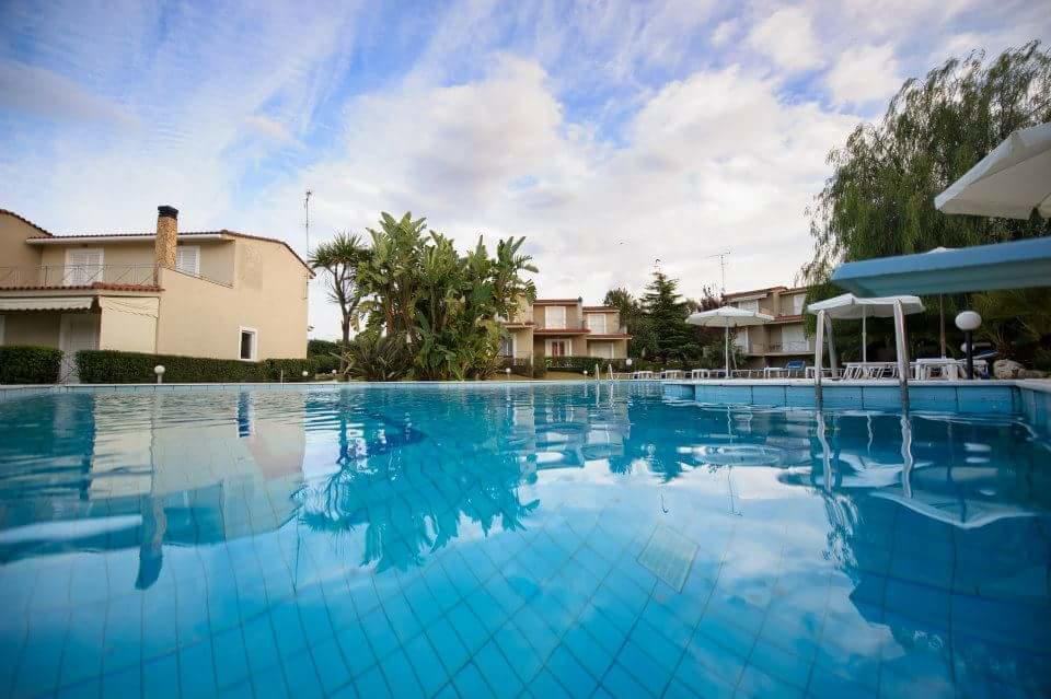 Megusta Apartments Selianitika Exterior photo